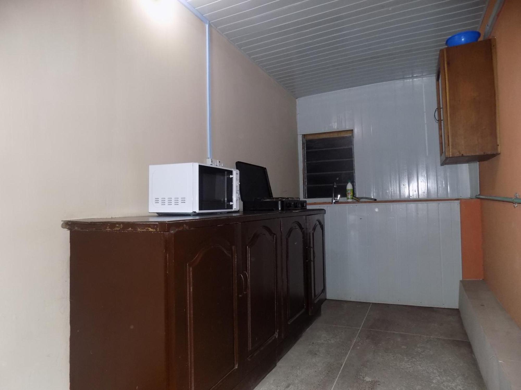 Posh Apartments And Hotel イケジャ 部屋 写真